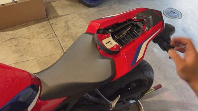 Basic Mod Upgrades | 2022 Honda CBR1000RR смотреть онлайн