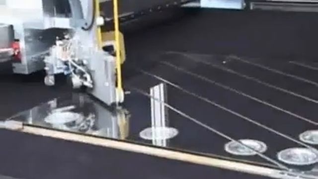 LYNX   2 Machine Video