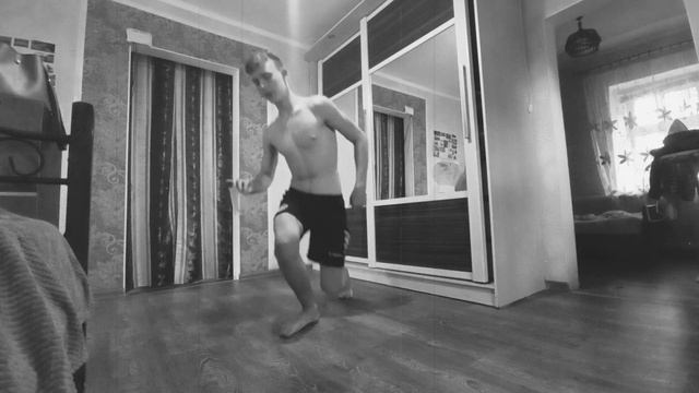 Отжимания от LvL 1 до LvL 80 (В 15 лет.) смотреть онлайн