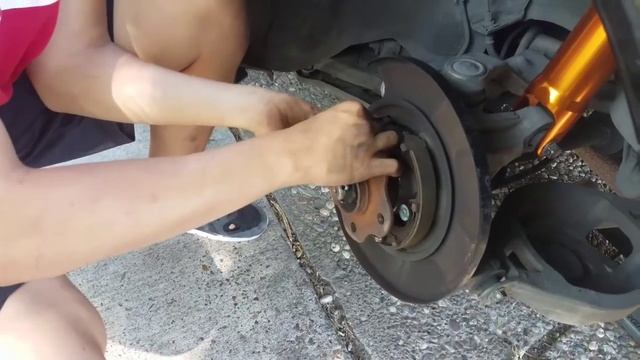 Stud Replacement | 2005 Nissan 350z смотреть онлайн