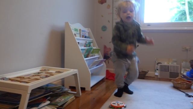 AUTISM EARLY SIGNS | Two Years Old (Incl. Footage) смотреть онлайн