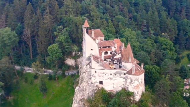Bran Castle Draculas castle смотреть онлайн