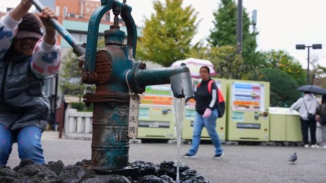 A Week in Tokyo with Apple Watch Series 9 (Travel Tips and Tricks) смотреть онлайн