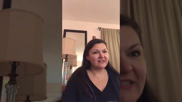 Past Simple vs. Past Progressive and story telling смотреть онлайн