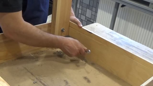 Новый стол для сборки мебели. Часть 1 смотреть онлайн