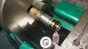 Токарный станок по металлу своими руками.часть 9