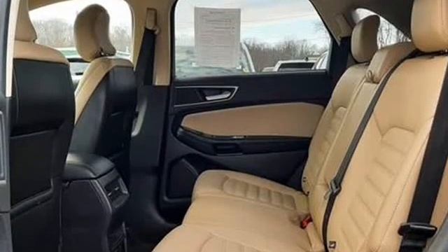 2018 Ford Edge SEL Sport Utility 4D (North Attleborough, Massachusetts) смотреть онлайн