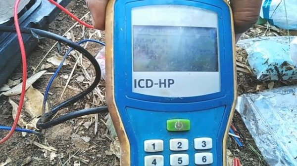 Hunter ICD 100 Decoder installation.