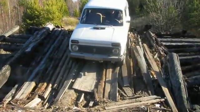 нива 2121  4х4 кордиант офф роад 205х70х15