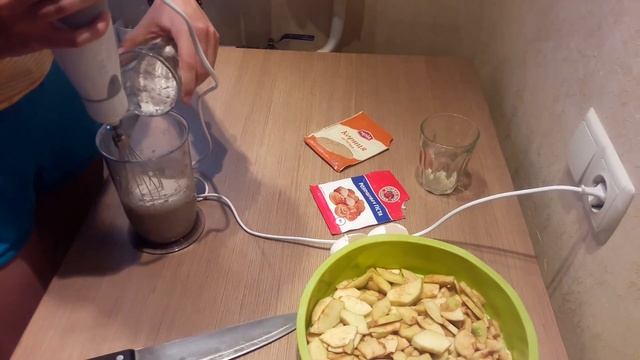 Шарлотка с яблоками. ПП рецепт. смотреть онлайн