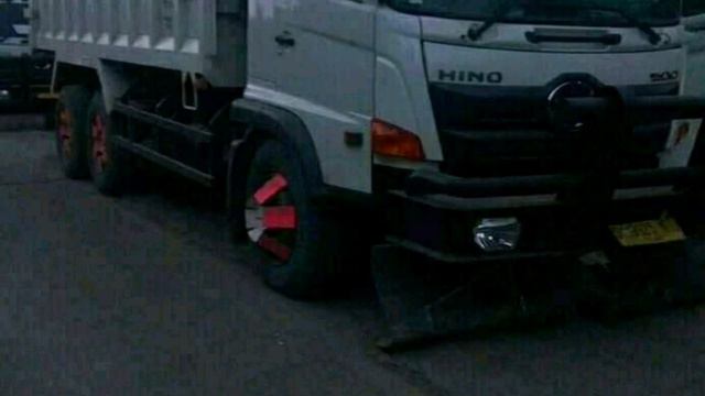 Kumpulan modifikasi truk Fuso Hino terkeren se-nusantara. #cctv_surabaya #cctv_oyi #cctv_lampung смотреть онлайн