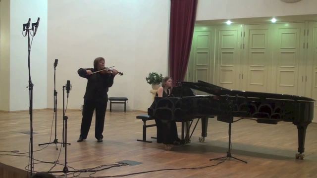 Государственный экзамен в ЦМШ при МГК им. П. И. Чайковского смотреть онлайн