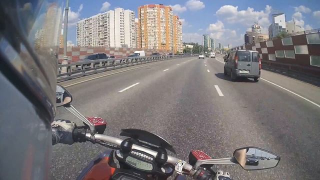 Нужен ли экип мотоциклисту? Разговоры в Шлеме. смотреть онлайн