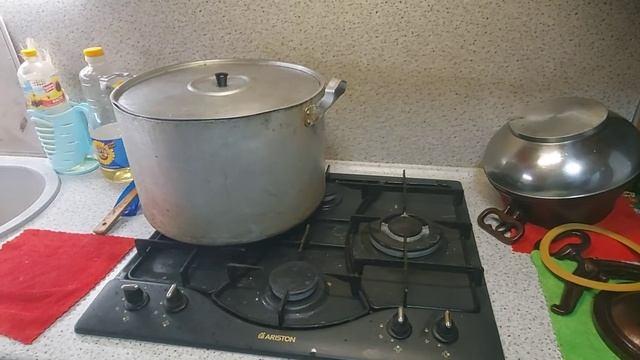 Варим кашу из трёх видов мяса для лаек смотреть онлайн