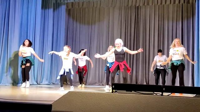 8 марта 2022 команда Держи ритм Zumba смотреть онлайн