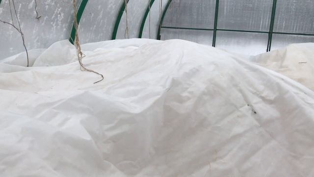 Термоодеяло своими руками ( для утепления грядок в теплице и на улице ) смотреть онлайн
