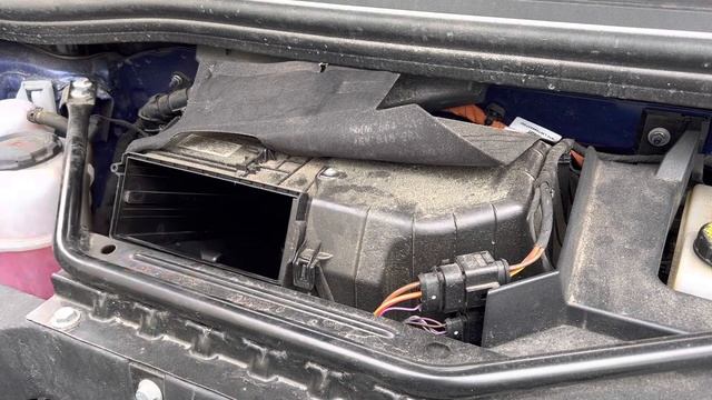 How to change cabin filter on Volkswagen ID.4 смотреть онлайн