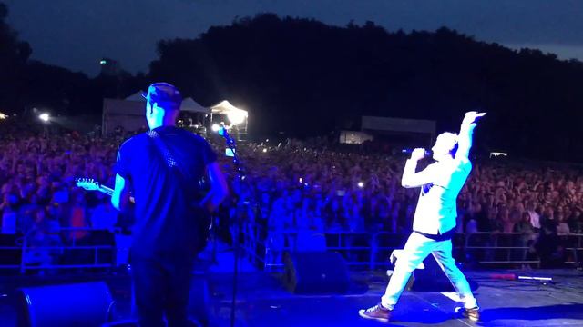 День танкиста - Без Билета- вид со сцены смотреть онлайн