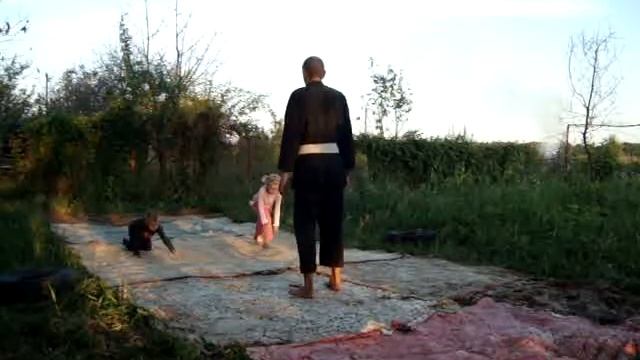 12. Детская тренировка. Самооборона. "У"БОЙ. Новый вид спорта. Экспериментальная система тренировок смотреть онлайн