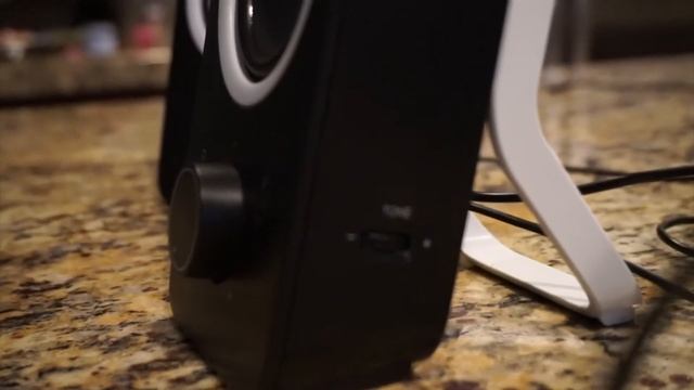 Logitech Z200 Review | Multimedia Speaker смотреть онлайн