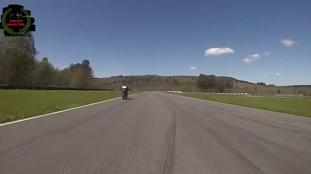 Circuito A Madalena, Forcarei. On board honda vt r 250 & yamaha r3 смотреть онлайн