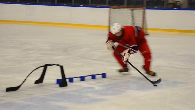 Мастер Класс по хоккею ХК БУЛЛИТ 2015г.