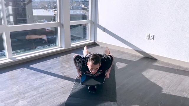 Balance Board Surf Pop-Up Tutorial - Revolution Swell 2.0 смотреть онлайн