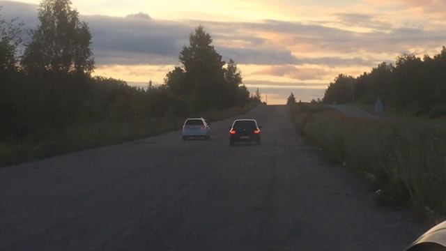 Toyota Caldina GTT vs Mitsubishi Lancer Evolution смотреть онлайн