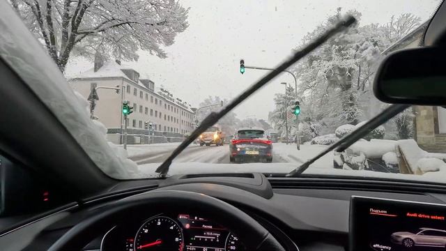 Влог, дожился обзор закупок прямиком из машины, подарки для любимых женщин, шикарный букет от папы смотреть онлайн