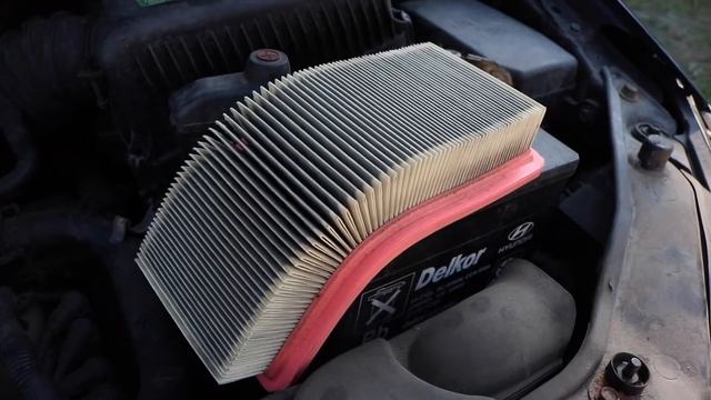 Hyundai Getz - Air Filter Replacement смотреть онлайн