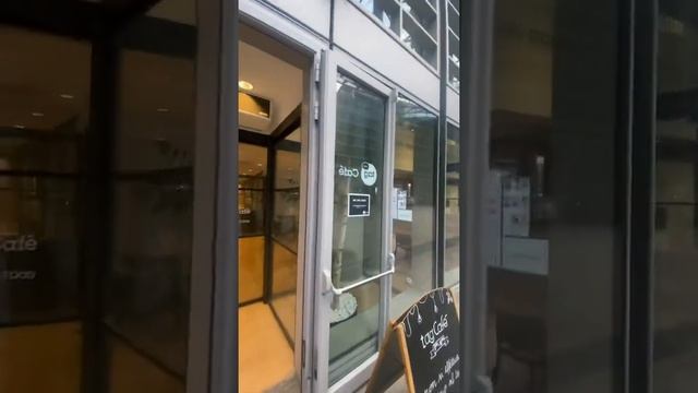 Где познакомиться с успешным мужчиной в Италии? #Shorts