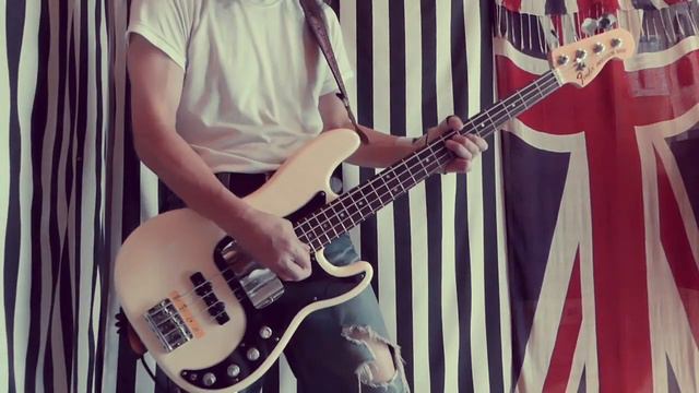 Billie Davis - Whatcha Gonna Do? [Bass cover] смотреть онлайн