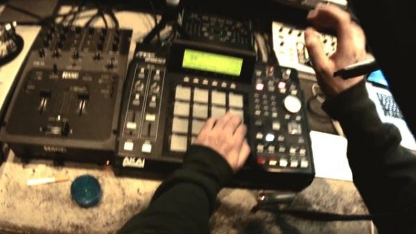 The Alchemist - Secret Sauce (Behind The Beat Video + Alchemist Drum Kit)