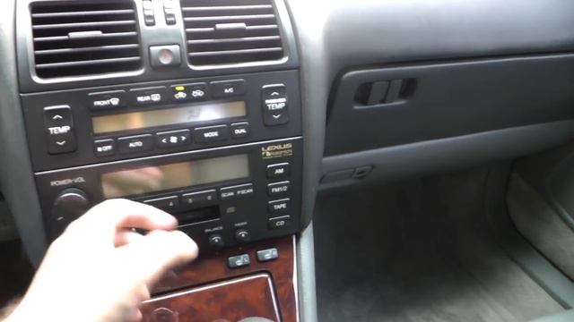 Lexus LS400 1995, melhor que Mercedes e BMW? ? Caçador de Carros смотреть онлайн