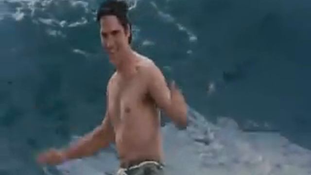 Thomas Gibson's tummy roll смотреть онлайн