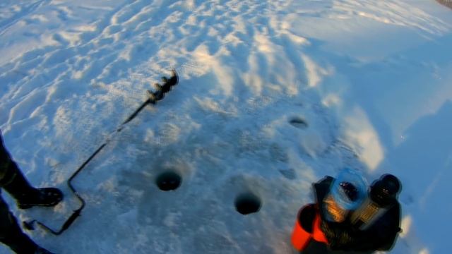 Ловили на жерлицы Щуку, а поймали... смотреть онлайн