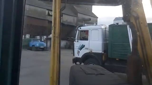 Погрузка кукурузы в початках