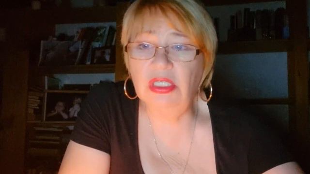 ПРОЖИВАЯ АРКАНЫ ТАРО... ОТШЕЛЬНИК смотреть онлайн