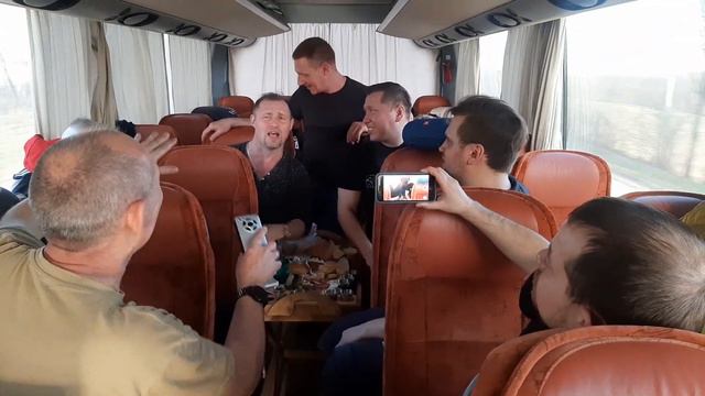 Эй, встречай! С победой поздравляй! смотреть онлайн