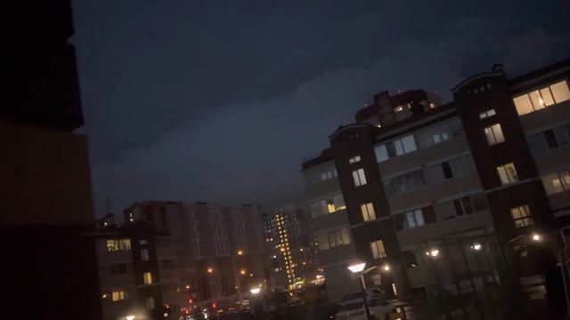 Самая сильная гроза в Ульяновске?! Или я не знаю что это смотреть онлайн