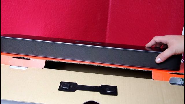 Kompaktowy soundbar dwukanałowy JBL BAR 2.0 All-in-One - recenzja смотреть онлайн