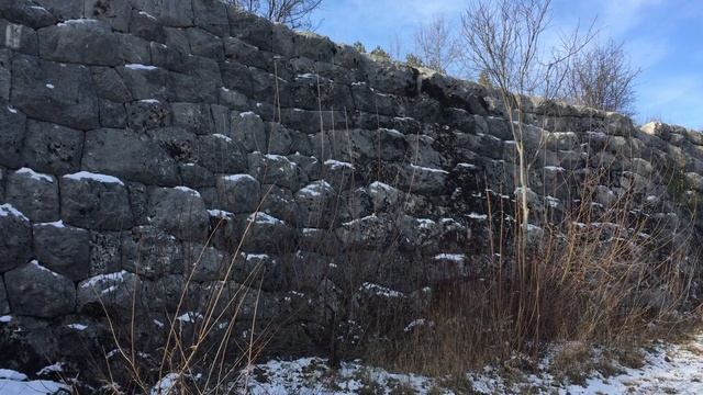 Полигональная кладка в Черногории