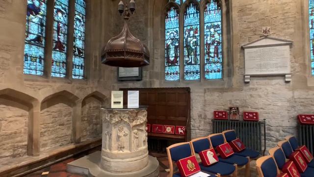 Tour and Explore the Cotswold market town of Burford, Oxfordshire. смотреть онлайн