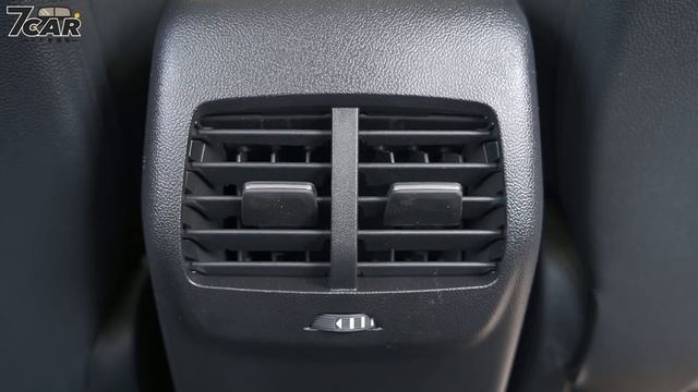 【新車試駕】 Ford Focus 四門 ST-Line Lommel &17SLA 版｜德式運動房車 四門性能首選【7Car小七車觀點】 смотреть онлайн