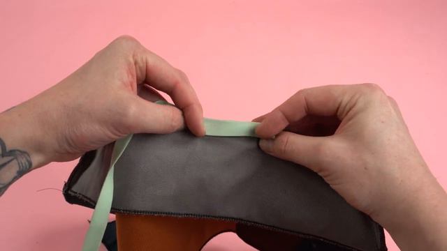 DIY Large Fanny Pack + SEWING PATTERN (EASY SEWING PROJECT) смотреть онлайн