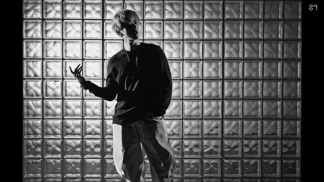 abo's thoughts 1 - UN VILLAGE смотреть онлайн