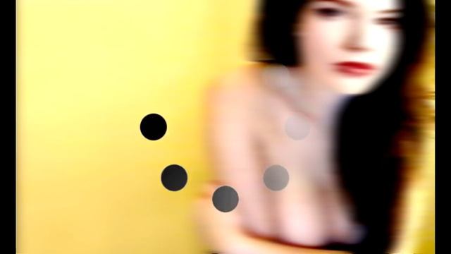 Саша Спилберг оголилась перед видео камерой смотреть онлайн