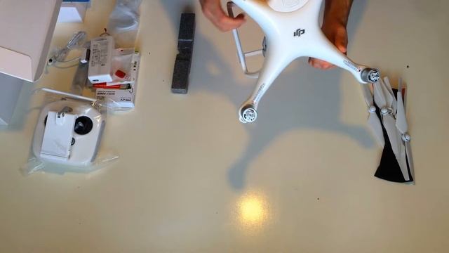 DJI Phantom 4 EXTRA PACK!!! распаковка и обзор DJI Phantom 4 EXTRA PACK unboxing and review смотреть онлайн