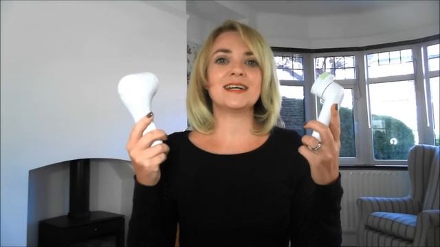 Clarisonic Vs Clinique - CURRENTBODY battle of the cleansing brushes смотреть онлайн