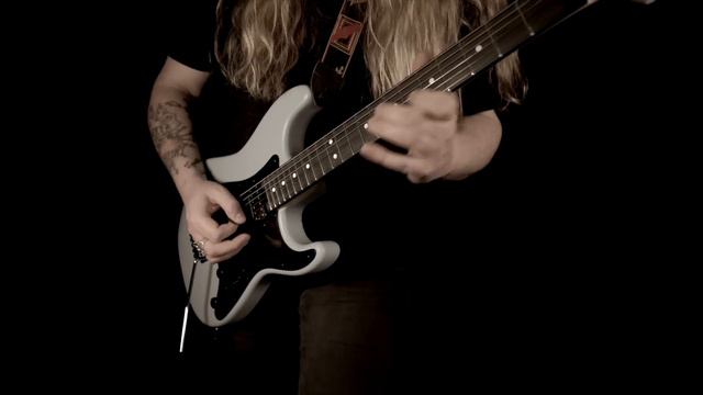 ACES HIGH (Iron Maiden) - Tommy Johansson смотреть онлайн
